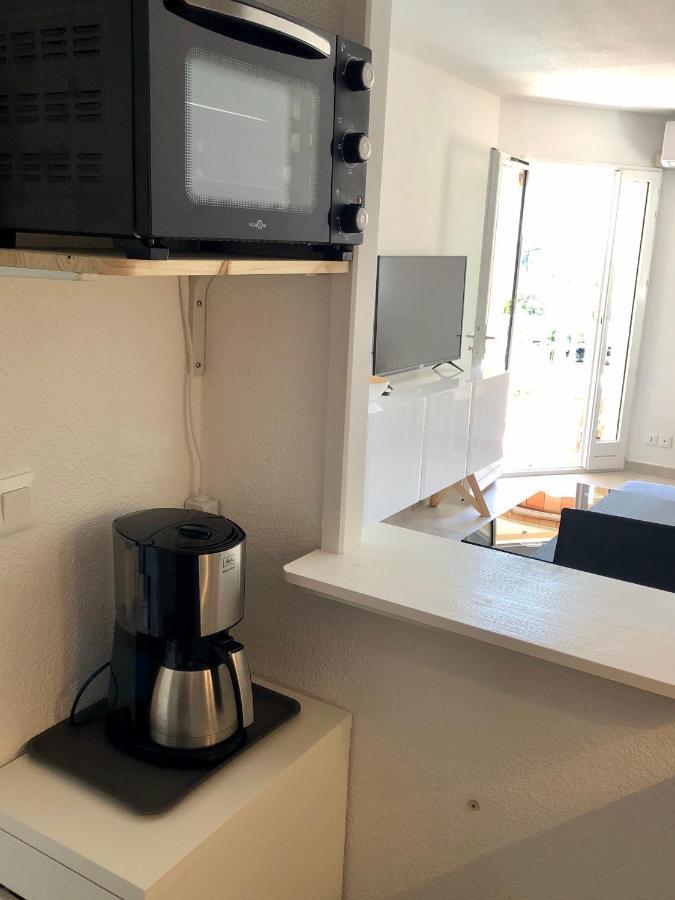 Apartment Newly Renovated Aircond-Wifi-Pool-Sea View-150M To Beaches- Saint Aygulf Exterior foto
